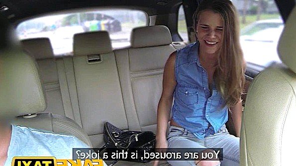 Кончили внутрь любительница молодая от 1-го лица публично (Sarah Kay)